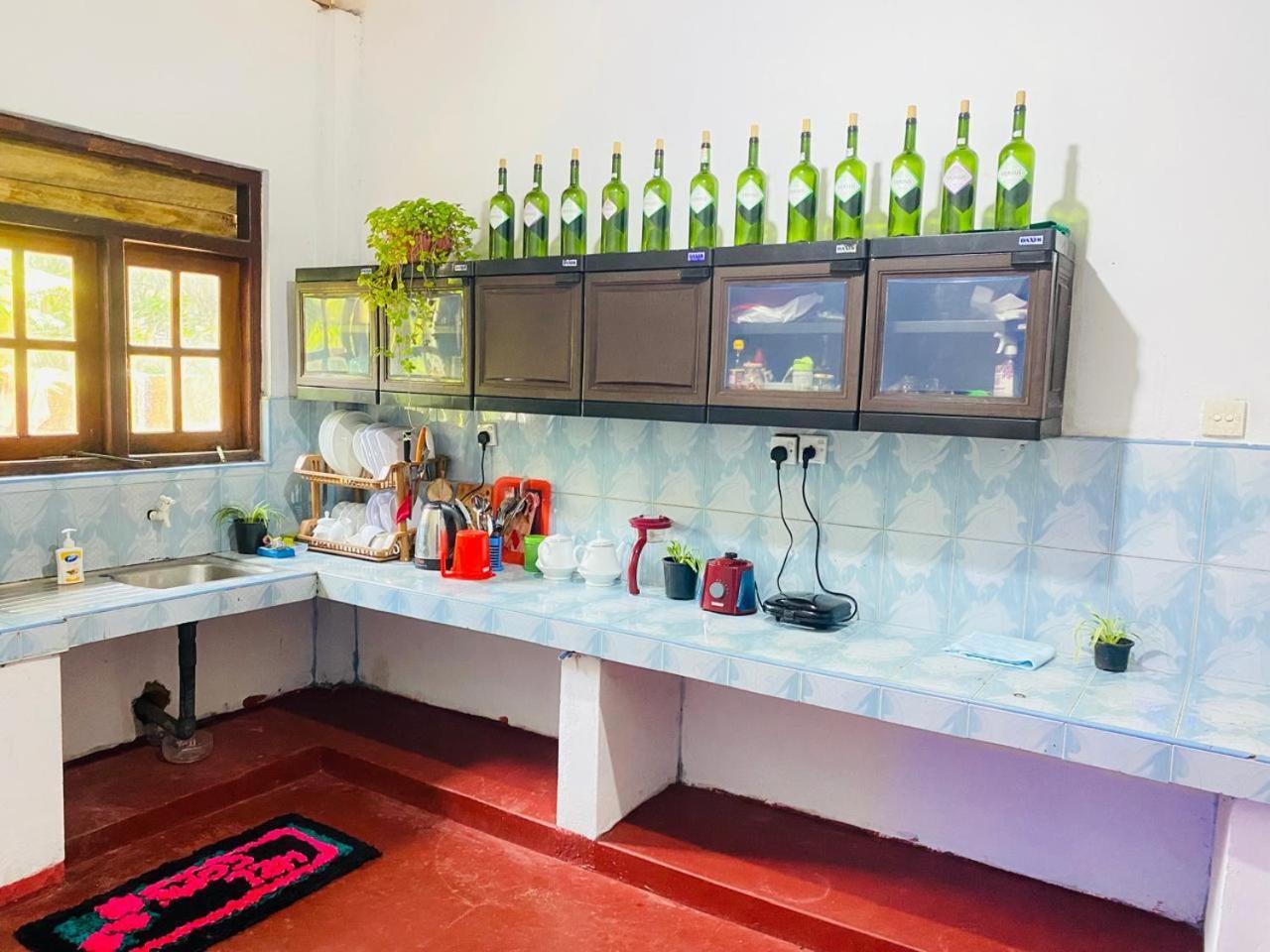 Pradeep Guest House Mirissa Exterior photo